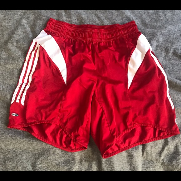 Ladies adidas shorts size L - Picture 3 of 10